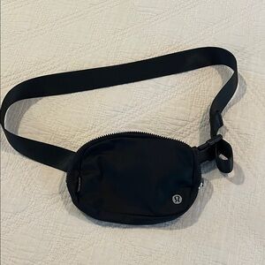 lululemon athletica Black Belt Bag